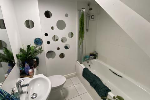 1 bedroom flat for sale, The Strand, Starcross, EX6