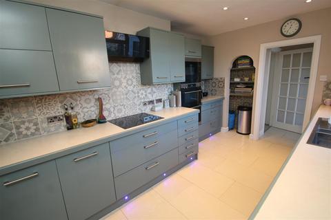 undefined, Harnham Road, Salisbury