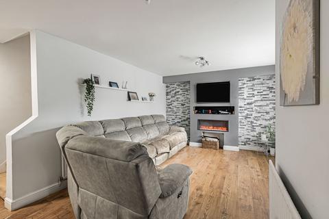4 bedroom terraced house for sale, Shawford Road, Epsom, KT19
