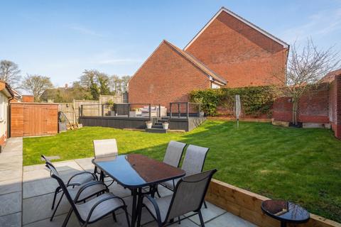 undefined, Lincoln Gardens, Dunmow CM6