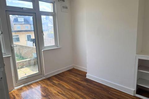 undefined, Cranmer Road, Hayes UB3