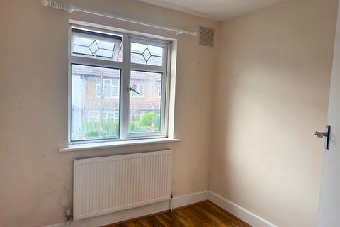 undefined, Cranmer Road, Hayes UB3