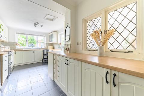3 bedroom terraced house for sale, Sutherland Avenue, Hellesdon
