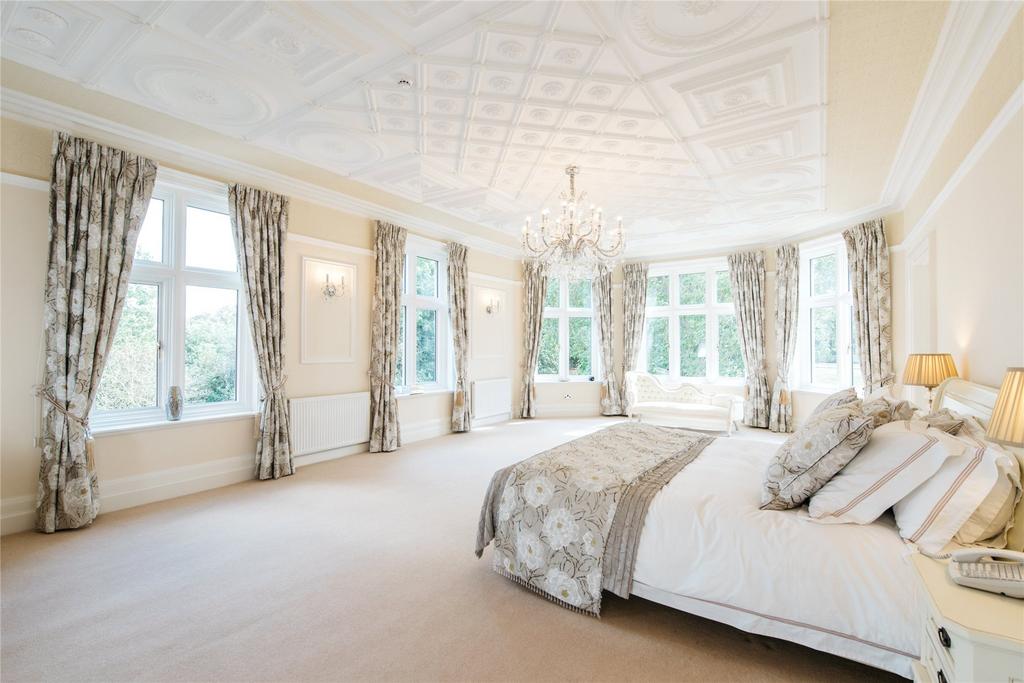 Principal Bedroom