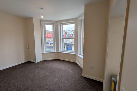 ONE BEDROOM APARTMENT, BOSCOMBE HIGH STREET