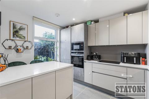 4 bedroom semi-detached house for sale, High Barnet, Barnet, EN5