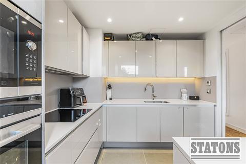 4 bedroom semi-detached house for sale, Lion Yard, High Barnet, Barnet, EN5