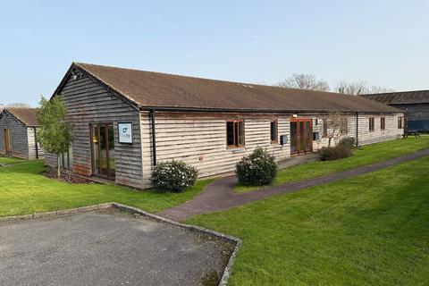 Office to rent, Crays Ln Pulborough RH20 2GU