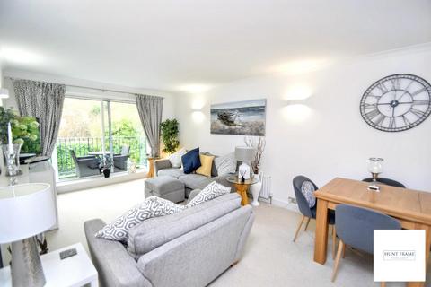undefined, Wellcombe Crescent, Eastbourne BN20