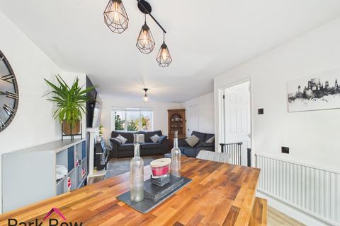 undefined, East Acres, Byram, Knottingley