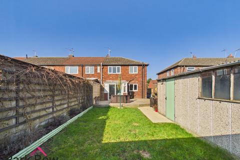 undefined, East Acres, Byram, Knottingley