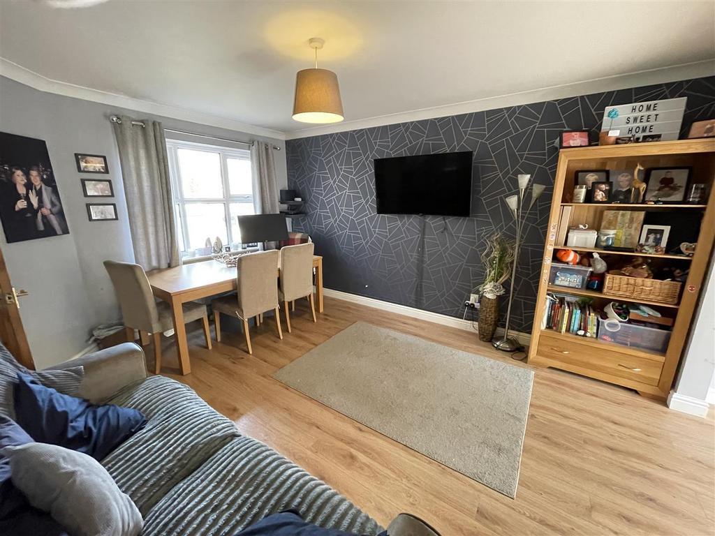 Sitting room.JPG