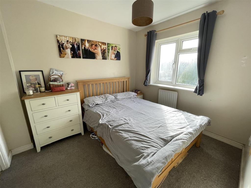 Bedroom1.JPG