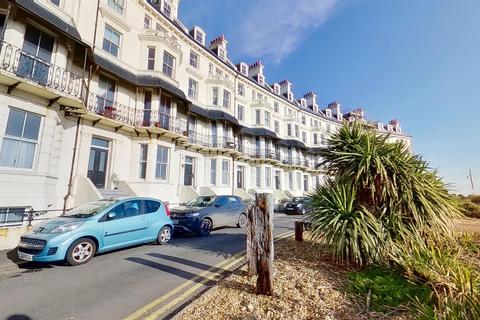 1 bedroom flat to rent, ONE BEDROOM SEA FRONT APARTMENT