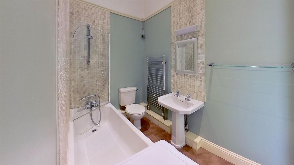 3-Rotuba-House-Bathroom.jpg