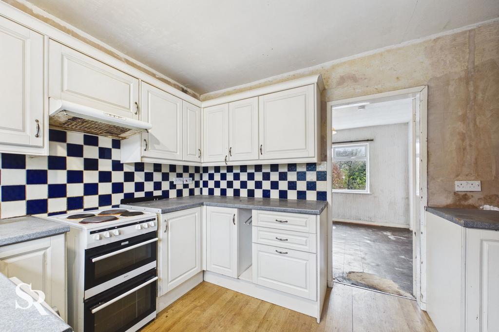Kitchen &amp; Pantry