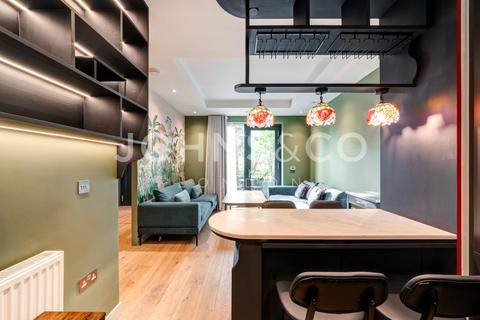 2 bedroom apartment for sale, Lookout Lane, London, E14