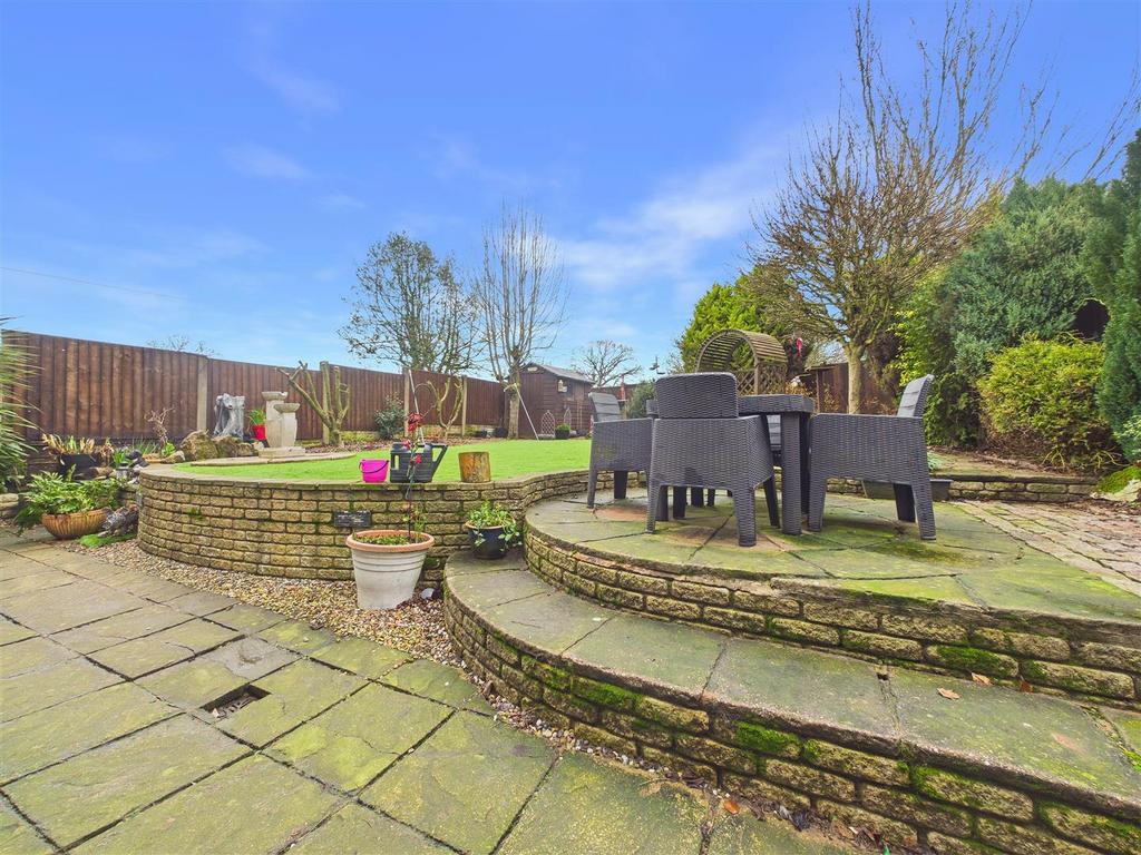 CAM01407 G0-PR0121-STILL014.jpg