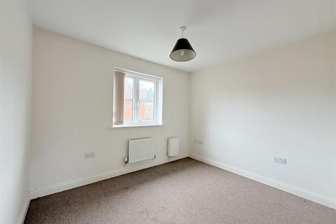 3 bedroom detached house to rent, Evergreen Way, Bury St. Edmunds IP28