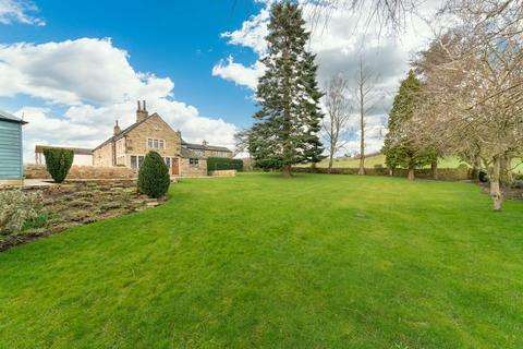 undefined, Maple Farm, Houses Hill, HD5