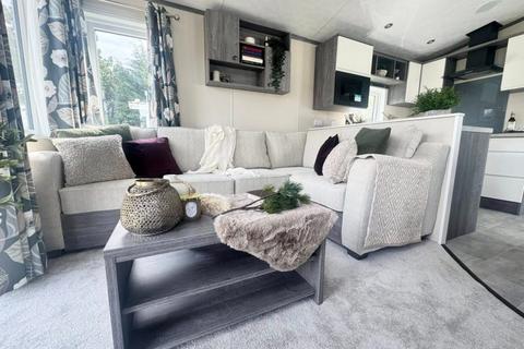 3 bedroom park home for sale, Ribble Valley Country and Leisure Park – Lancashire