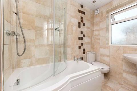 3 bedroom semi-detached house to rent, Langley Road, Newcastle upon Tyne NE5