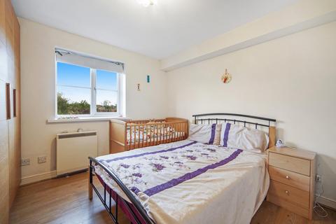 2 bedroom apartment to rent, Wheat Sheaf Close, Isle Of Dogs