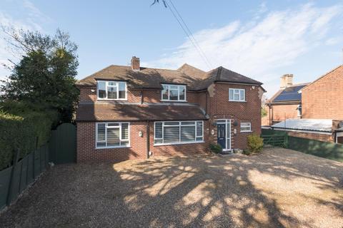 undefined, Wing Road, Leighton Buzzard