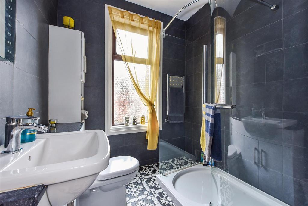 First Floor Bathroom