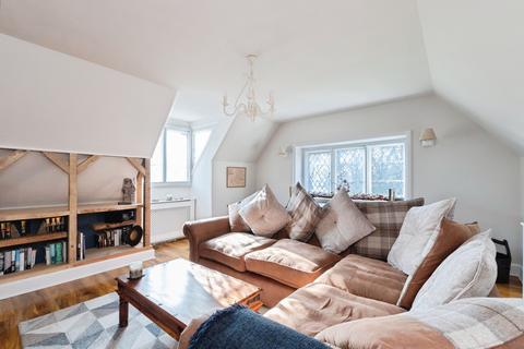 2 bedroom flat for sale, Castle Malwood Lodge, Minstead, Lyndhurst, Hampshire, SO43