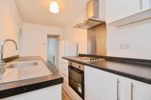 2 bedroom terraced house to rent, Wilson Street, Hartlepool TS26