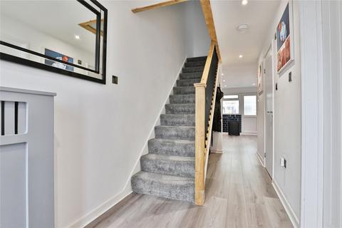 4 bedroom semi-detached house for sale, Hurst Close, Walkford, Christchurch, Dorset, BH23