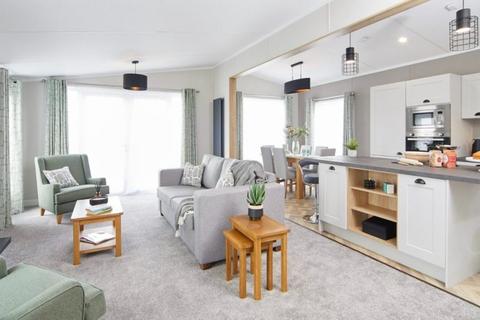 2 bedroom park home for sale, Sandhills Holiday Park – Dorset