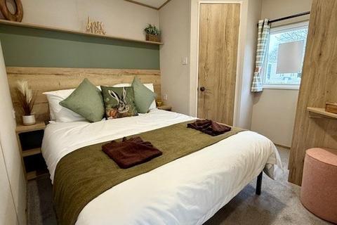 2 bedroom park home for sale, Sandhills Holiday Park – Dorset