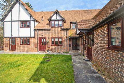 2 bedroom terraced house for sale, Broad Ha'penny, Wrecclesham, Farnham, Surrey, GU10