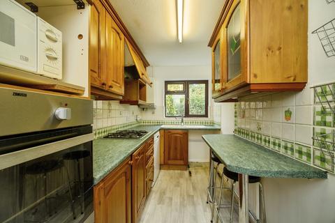 2 bedroom terraced house for sale, Broad Ha'penny, Wrecclesham, Farnham, Surrey, GU10