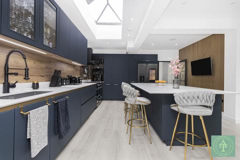 undefined, Holly Hill, Winchmore Hill, London, N21