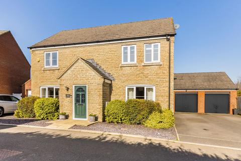 4 bedroom detached house for sale, Chilton Field Way, Didcot OX11