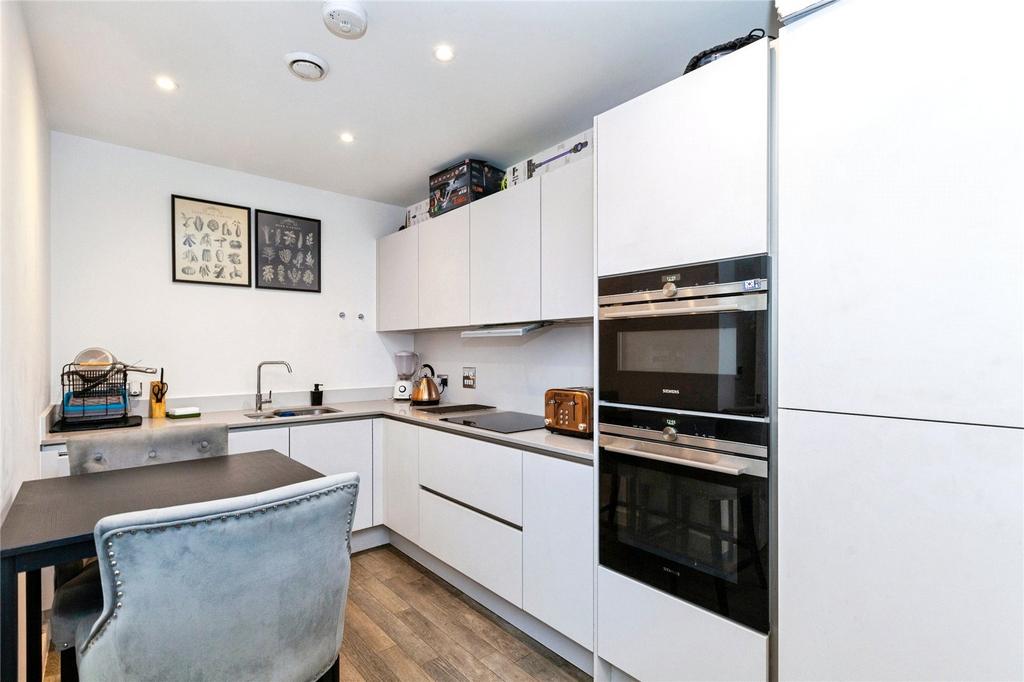 Kitchen / Dining
