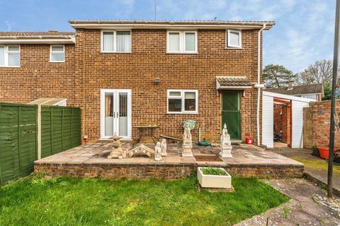 3 bedroom end of terrace house for sale, Riverview, Hounsdown, Southampton, Hampshire, SO40