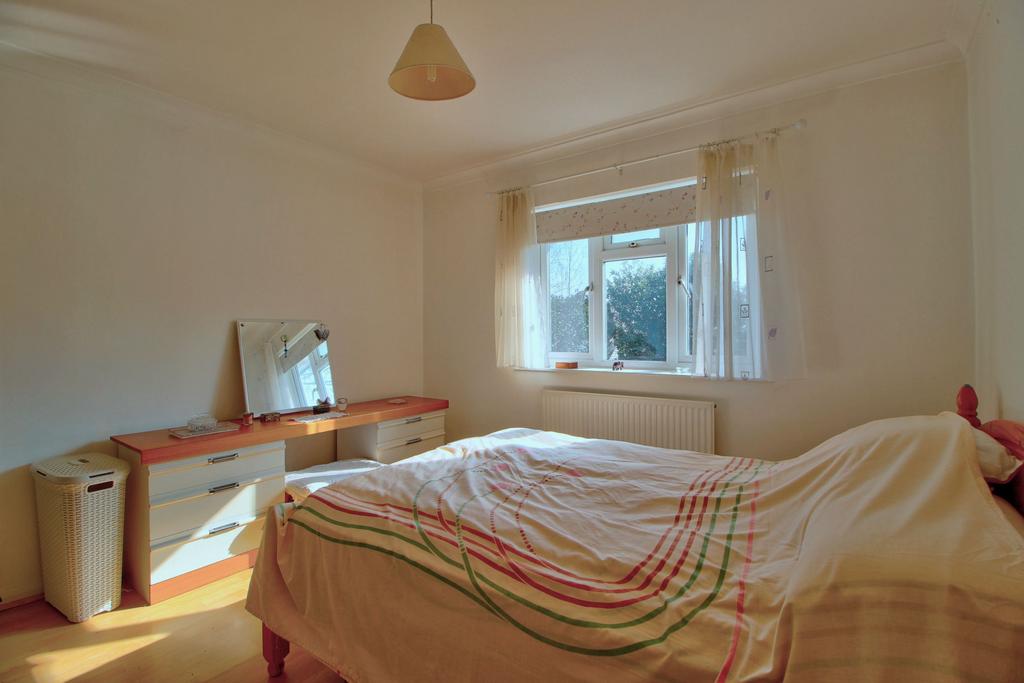 Bed 2 (with walk-in storage, not shown)