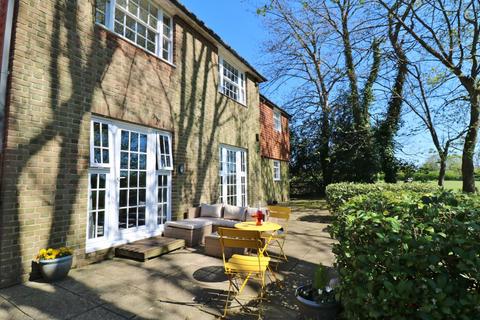 2 bedroom ground floor flat for sale, Hound Road, Southampton SO31