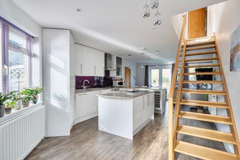undefined, Crowborough Close, Warlingham CR6