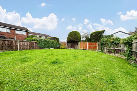 undefined, Oak Close, Wirral, CH46