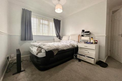 undefined, Monksbury, Harlow