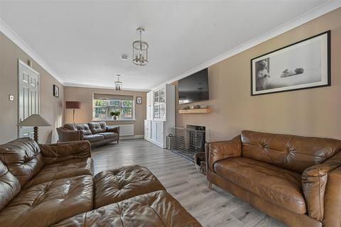 4 bedroom detached house for sale, Hewitt Road, Ramsey