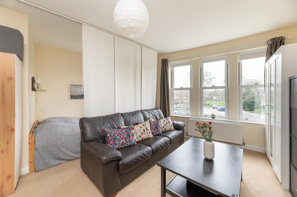 Sitting Room and Additional Space