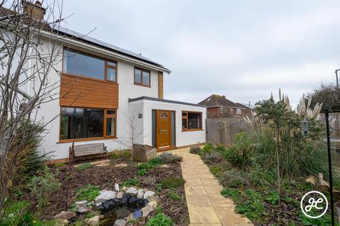 undefined, Heathfield Close, North Petherton