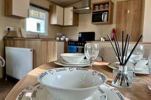 2 bedroom park home for sale, Yorkshire Dales Country And Leisure Park – Yorkshire