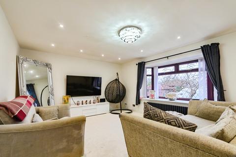 undefined, Davids Farm Close, Manchester, M24